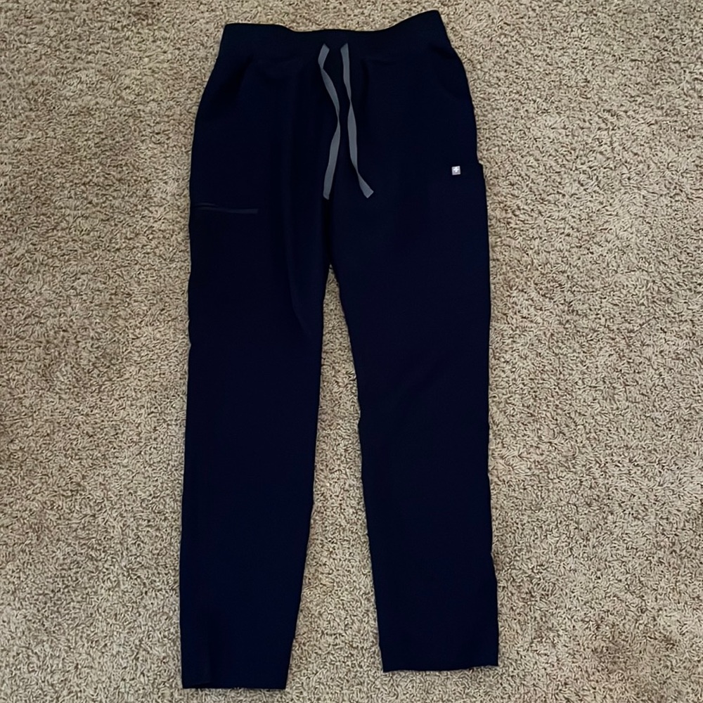 Figs Yola Skinny Scrub Pant 2.0